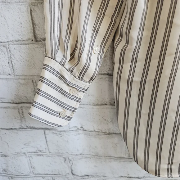 H&M Oversized Button-Down Satin Shirt - Picture 5 of 9